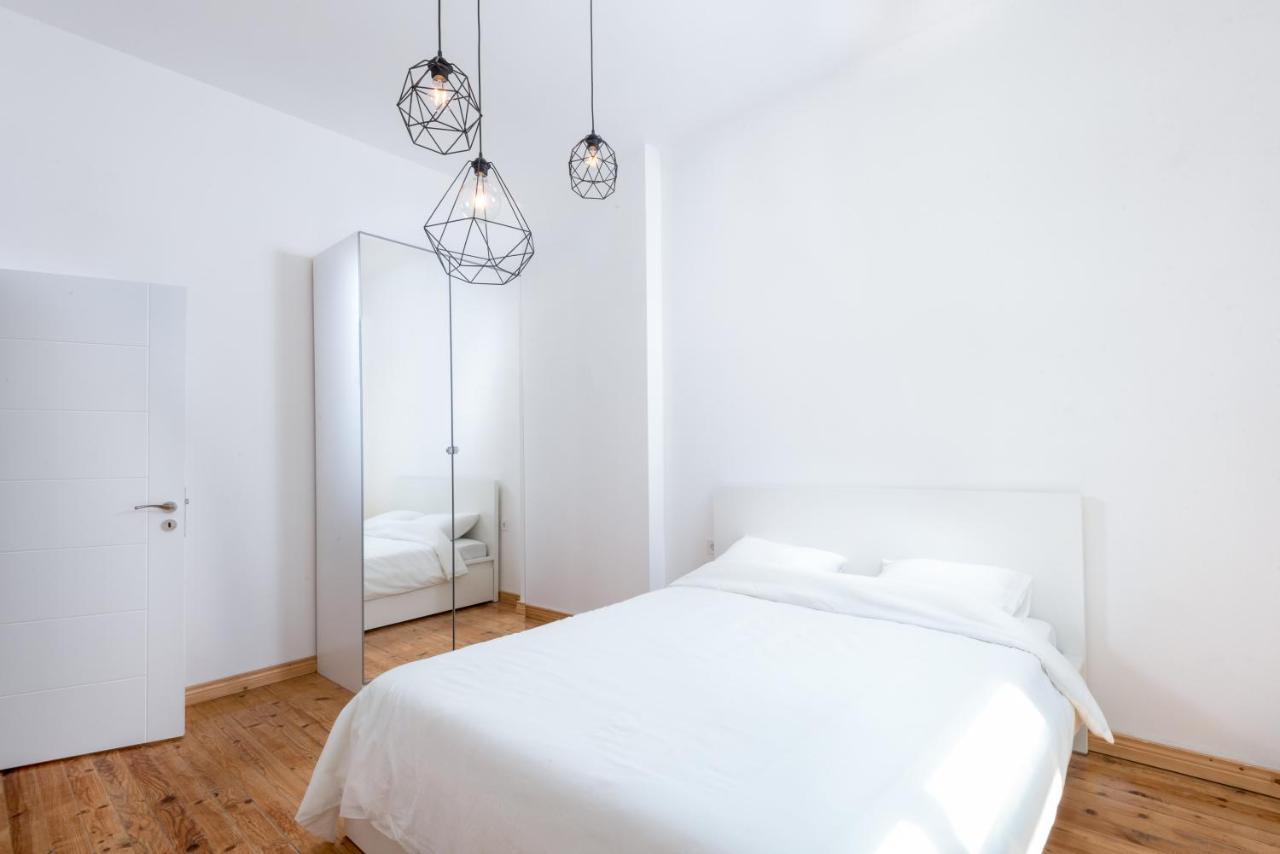 The White Apartment - Bogoridi Main Street Burgas City Exteriér fotografie